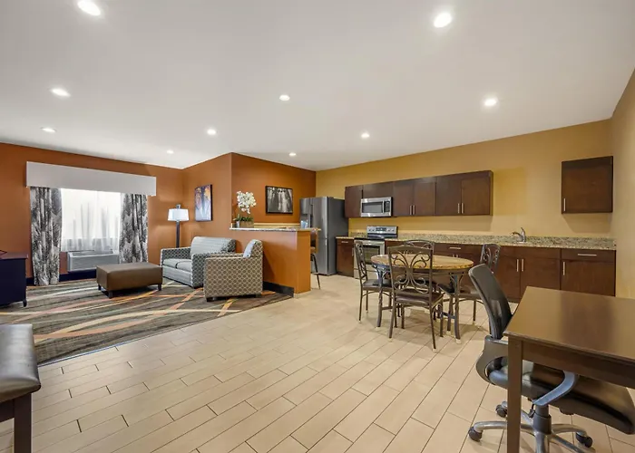 Best Western Plus Whitewater Inn