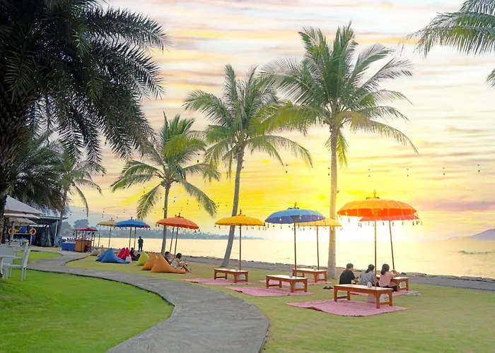Lovina Beach Club & Resort