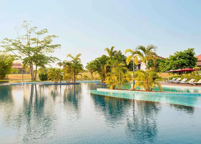 The Lake Garden Hotel Nay Pyi Taw - Mgallery Collection