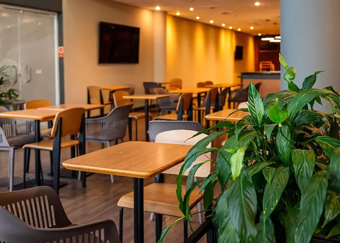Ibis Santo Andre - Hotel Na Av Industrial E Perto Do Grand Plaza
