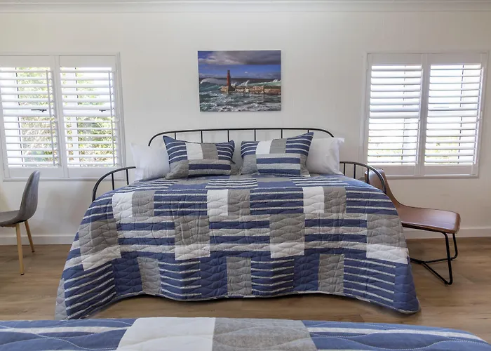 Stilbaai Harbour Inn
