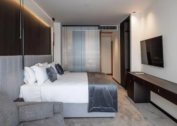 Derand Hotel