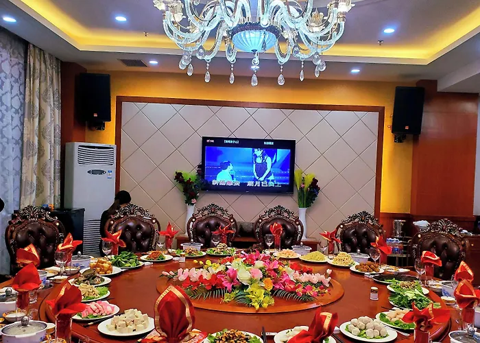 Golden Peacock Hotel Blantyre