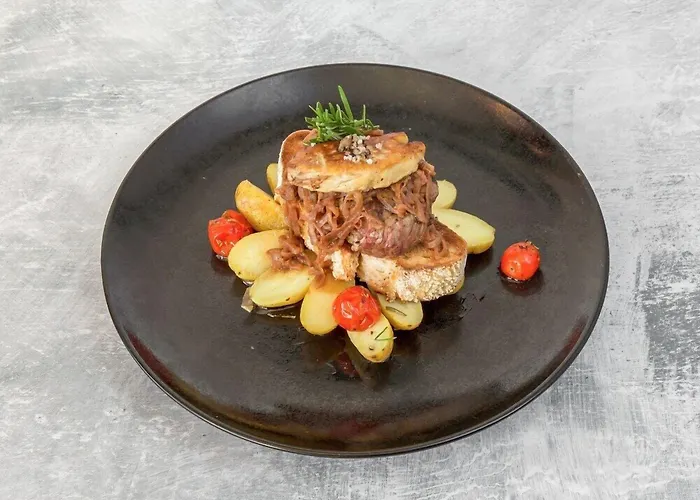 Logis Hotel & Restaurant L'Etape Bouc Bel Air - Gardanne