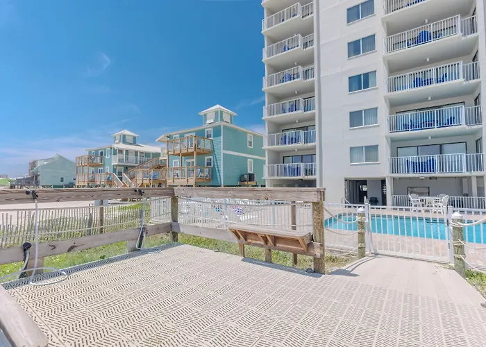 Shoreline Towers