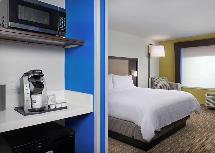 Holiday Inn Express Amherst - Lockport By Ihg
