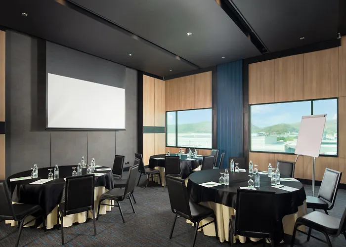 Holiday Inn & Suites Siracha Laemchabang By Ihg