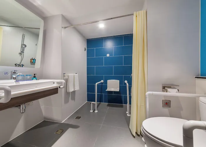 Holiday Inn Express Ningbo City Center By Ihg