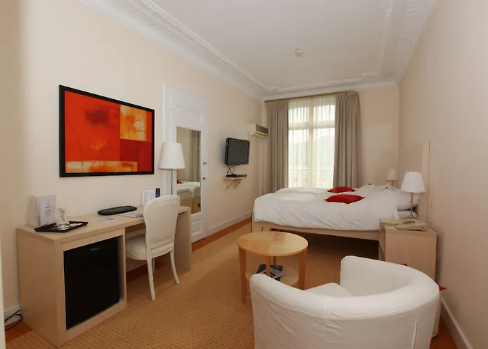 Hotel Du Grand Lac Excelsior