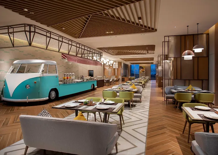 Holiday Inn Wuxi Central Station By Ihg