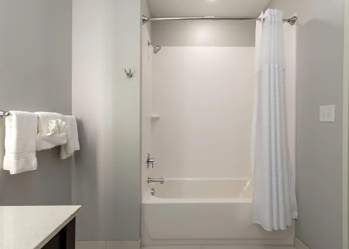 Comfort Suites Greenville Airport