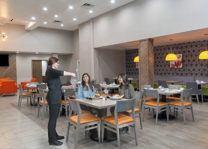Holiday Inn & Suites Memphis Southeast-Germantown By Ihg