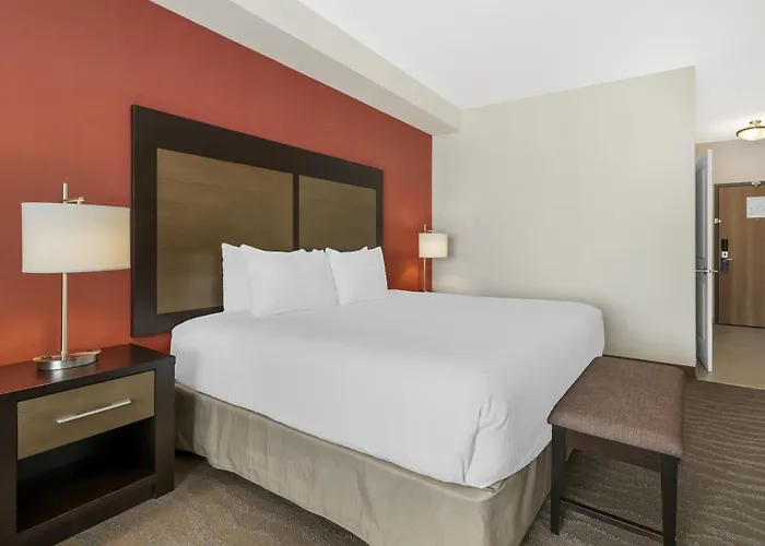Best Western Plus Merritt Hotel