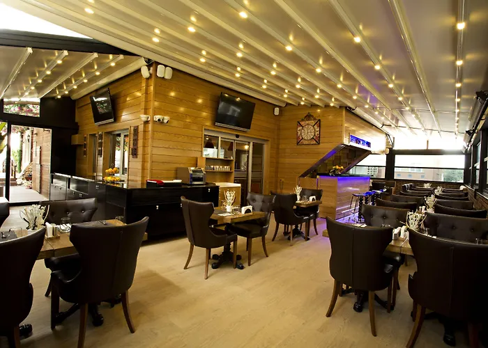 Endglory Hotel