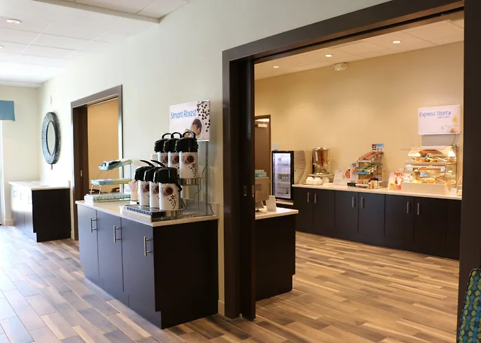 Holiday Inn Express & Suites - Hendersonville Se - Flat Rock By Ihg