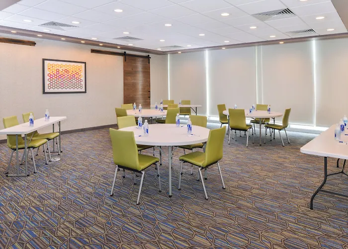 Holiday Inn Express & Suites - Ogallala By Ihg