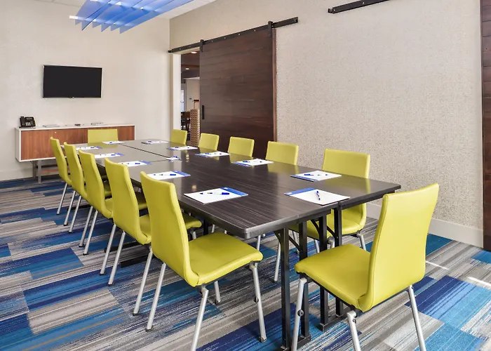 Holiday Inn Express & Suites - Van Horn By Ihg