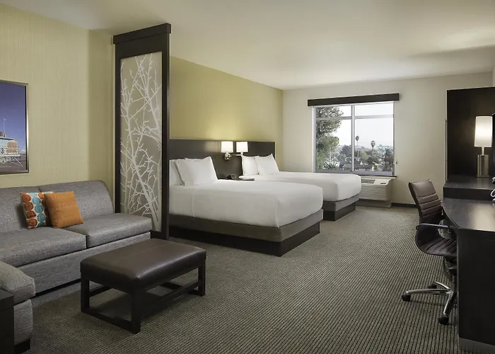 Hyatt Place Santa Cruz