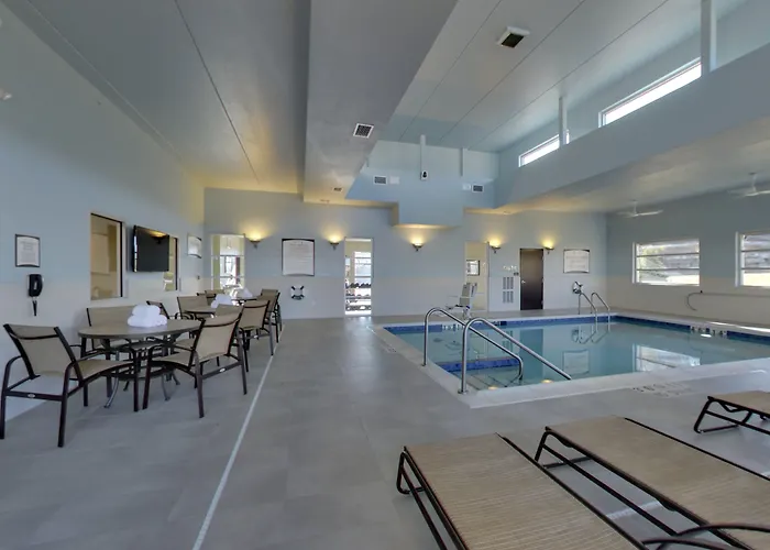 Staybridge Suites - Madison - Fitchburg