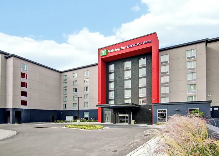 Holiday Inn Express & Suites Oshawa Downtown - Toronto Area By Ihg