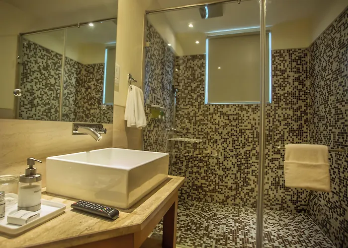 Sarovar Portico- Jalandhar