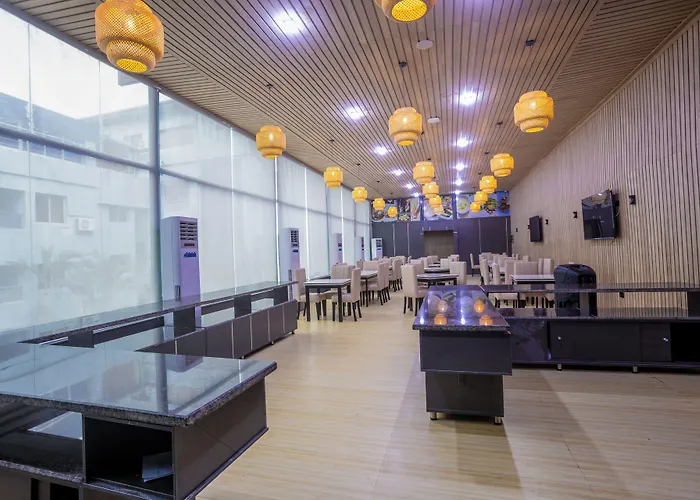 Golfview Suites & Conference Center, Ikeja