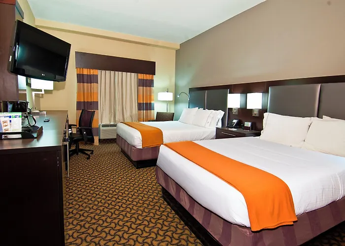 Holiday Inn Express & Suites Jackson/Pearl International Airport