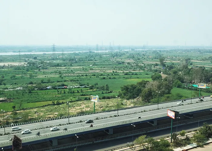 Crowne Plaza New Delhi Mayur Vihar Noida By Ihg