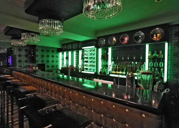 Le Monet Hotel