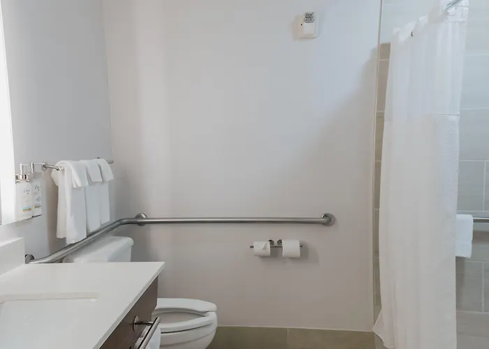 Holiday Inn Express Hotel & Suites Lagrange I-85 By Ihg