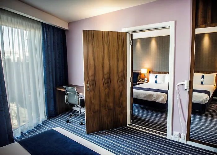 Holiday Inn Express Manchester City Centre By Ihg