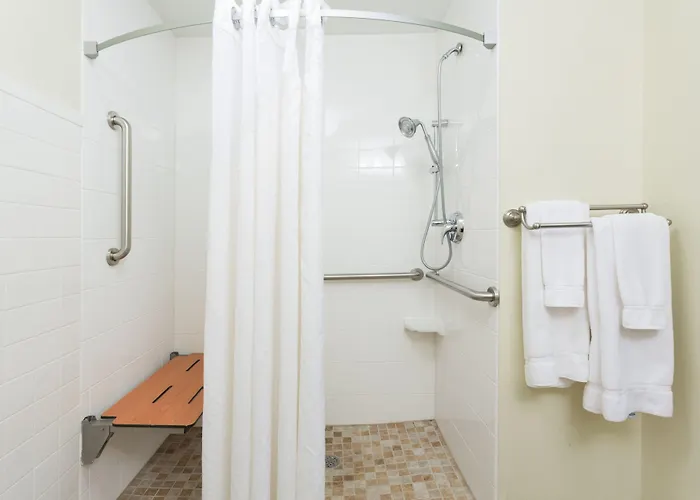 Holiday Inn Express & Suites Moultrie By Ihg