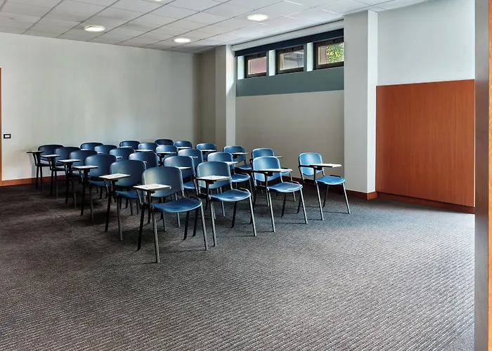 Holiday Inn Express Milan-Malpensa Airport By Ihg