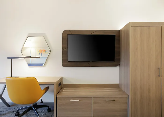 Holiday Inn Express & Suites Van Wert By Ihg