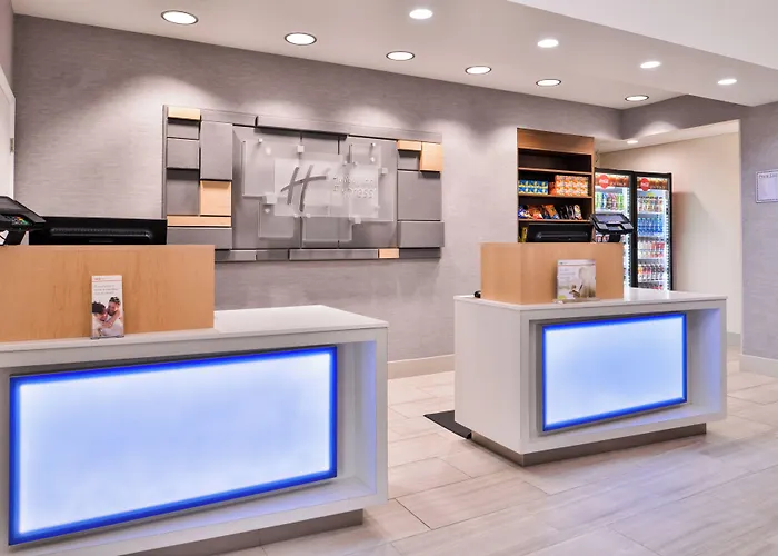 Holiday Inn Express Tampa North Telecom Park By Ihg