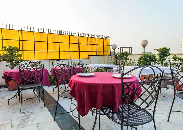 Hotel Sunstar Residency