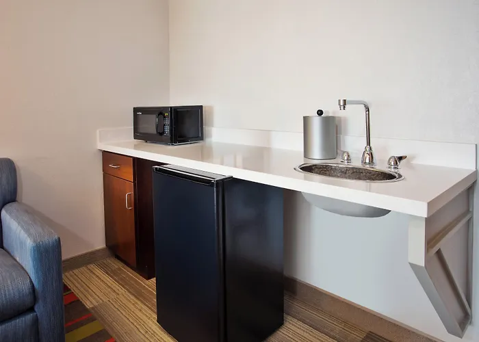 Holiday Inn Express Hotel & Suites Rochester Webster By Ihg