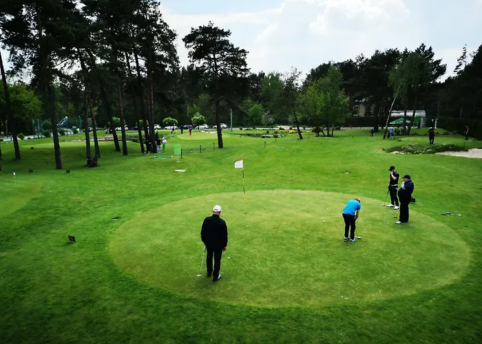Holiday Inn Resort Warsaw Jozefow By Ihg