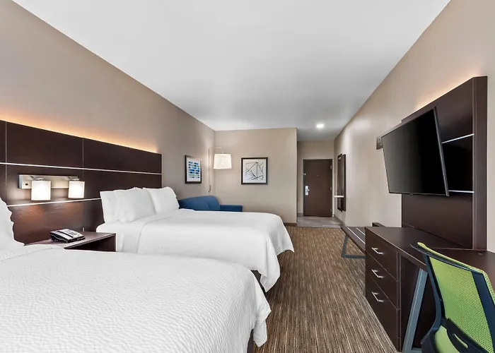 Holiday Inn Express Hotel And Suites Ada By Ihg