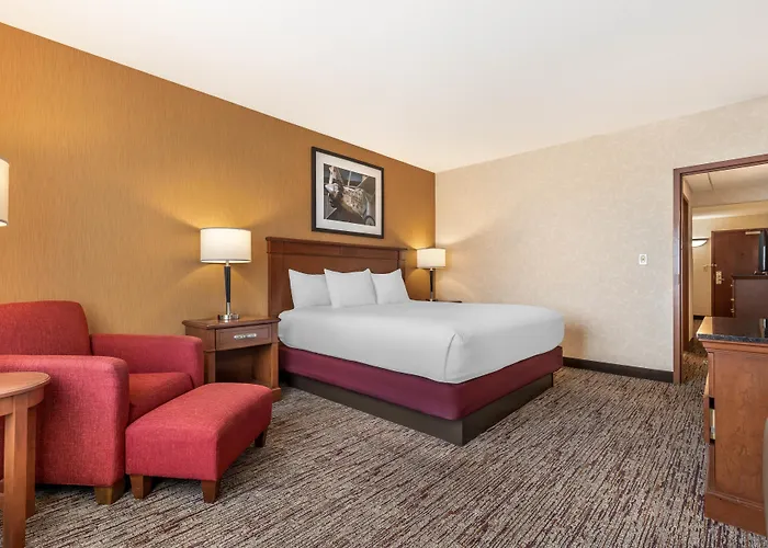 Drury Inn & Suites St. Louis Forest Park