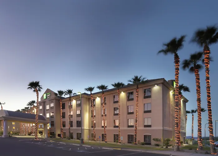 Holiday Inn Express Hotel & Suites Yuma By Ihg