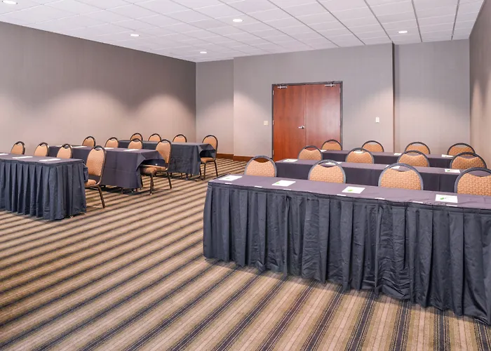 Holiday Inn Poplar Bluff By Ihg