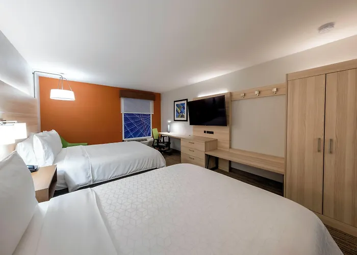 Holiday Inn Express Hotel & Suites Petersburg/Dinwiddie By Ihg