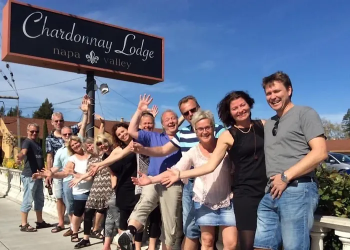 Chardonnay Lodge