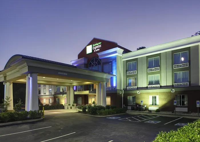 Holiday Inn Express Hotel & Suites Emporia By Ihg