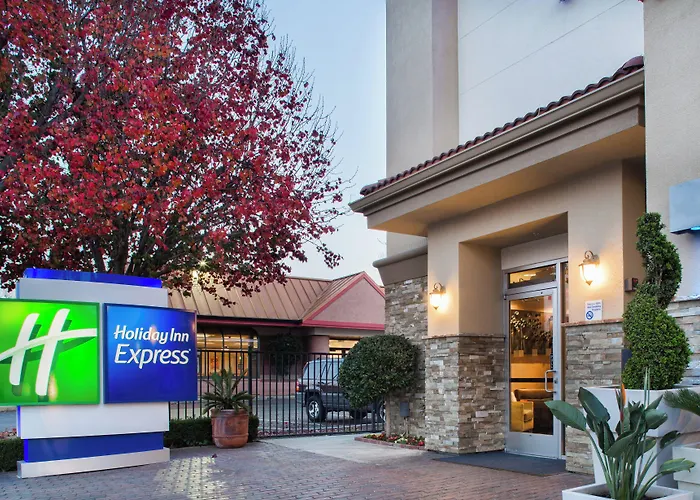 Holiday Inn Express Redwood City Central By Ihg