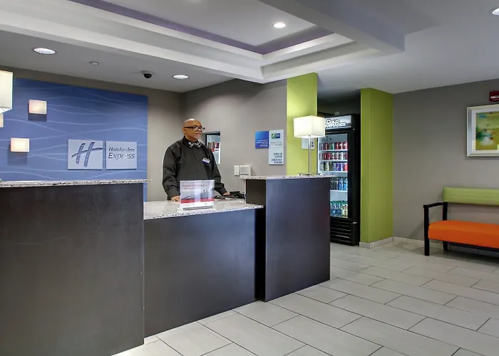 Holiday Inn Express & Suites Jackson Downtown - Coliseum By Ihg