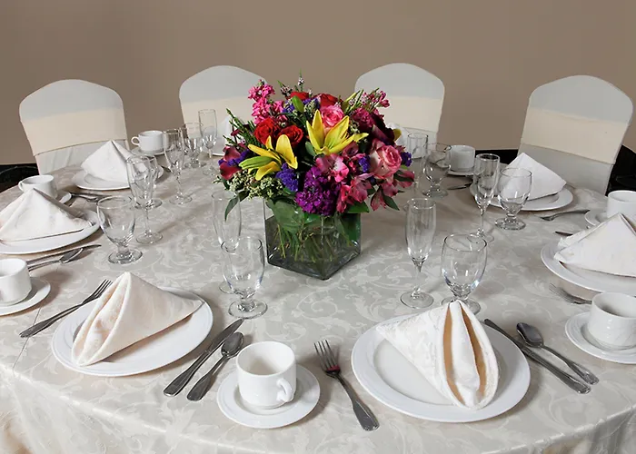 Holiday Inn Westbury-Long Island By Ihg