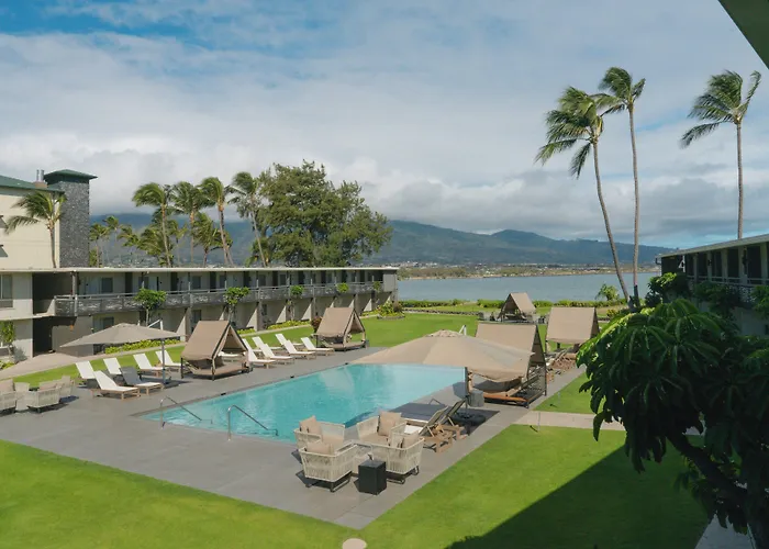 Maui Seaside Hotel
