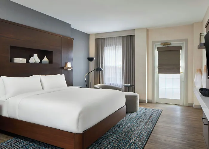 The Del Monte Lodge Renaissance Rochester Hotel & Spa